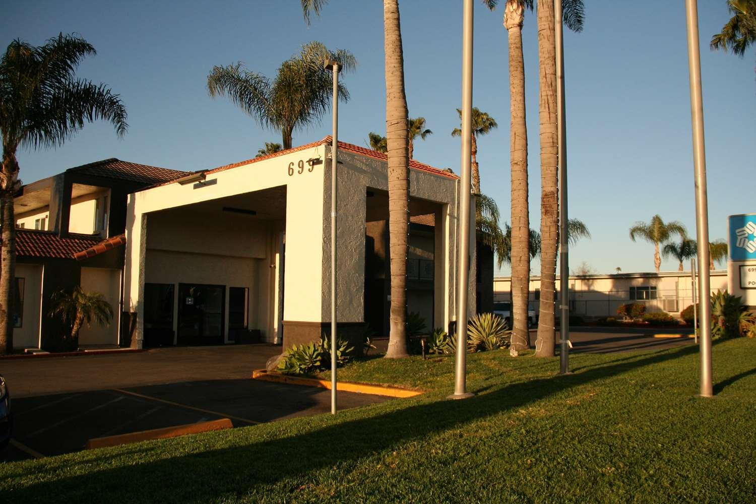 Surestay Hotel By Best Western Chula Vista San Diego Bay Exterior photo